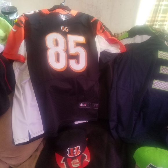 Football jerseys!! Authentic - Picture 2 of 3